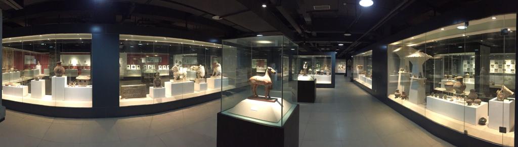 艺术考古馆展厅实景（馆方2015年展厅介绍配图；非当前展品清单）