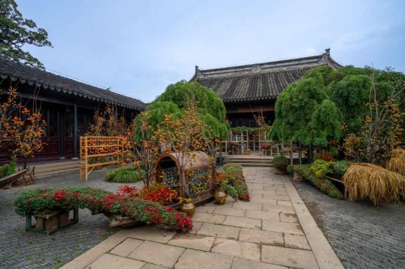苏州博物馆本馆《秋赏》特展现场（二）（忠王府庭院，2026年9月馆方报道）